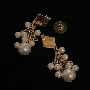 Pearl cluster earrings